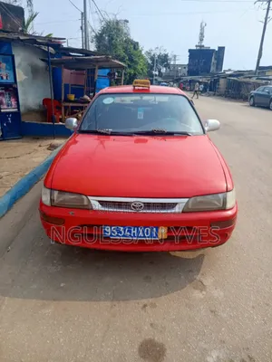 Toyota Corolla 2000 Orange