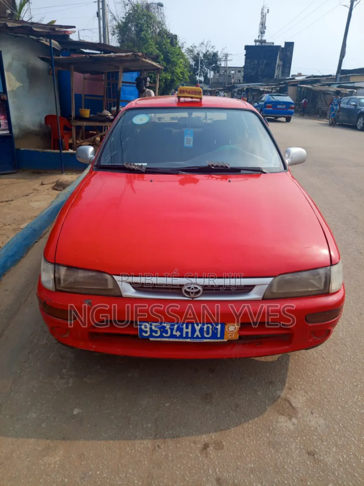 Toyota Corolla 2000 Orange
