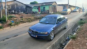 BMW 318ti 2002 Blue