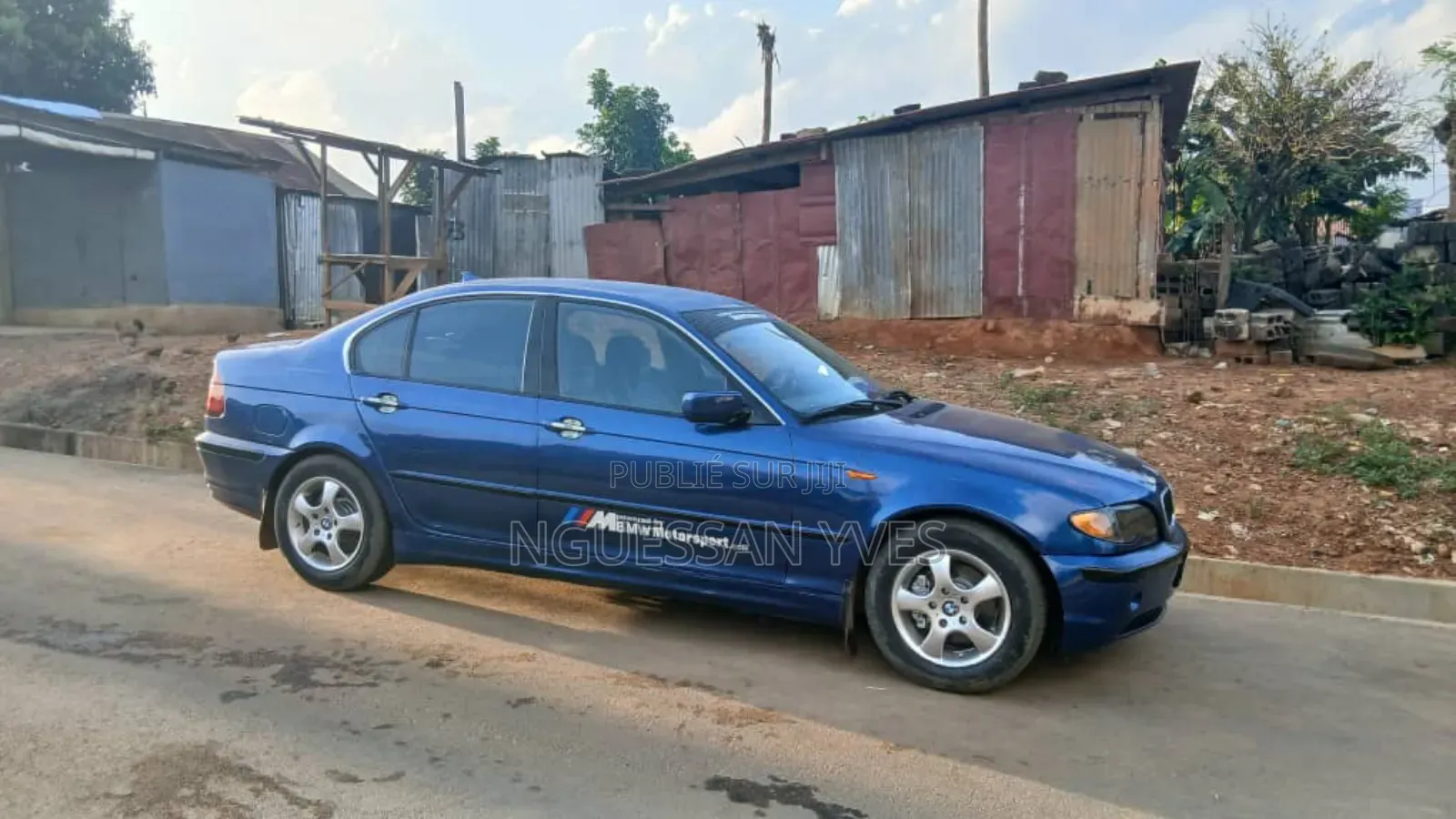 BMW 318ti 2002 Blue