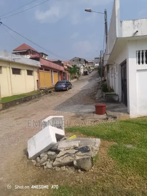 5chbre Villa dans Gabonza, Cocody à Vendre