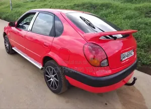 Toyota Corolla 2005 Rouge