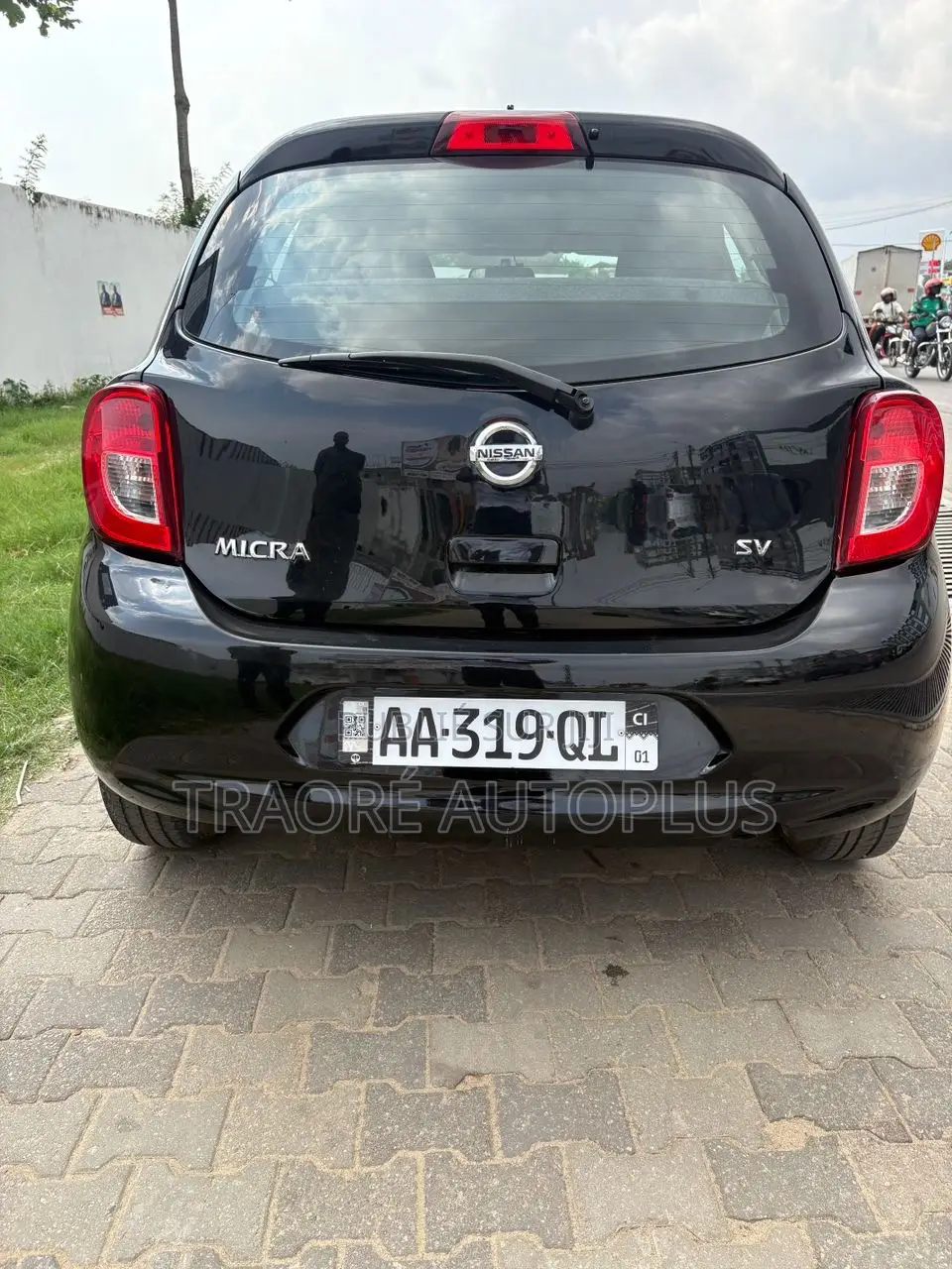 Nissan Micra 2017 Black