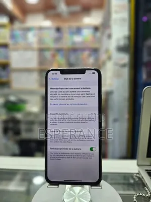 Apple iPhone 11 Pro Max 64 GB Doré