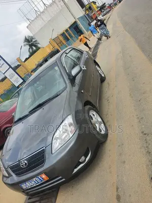 Toyota Corolla 1.4 Sedan 2002 Gris