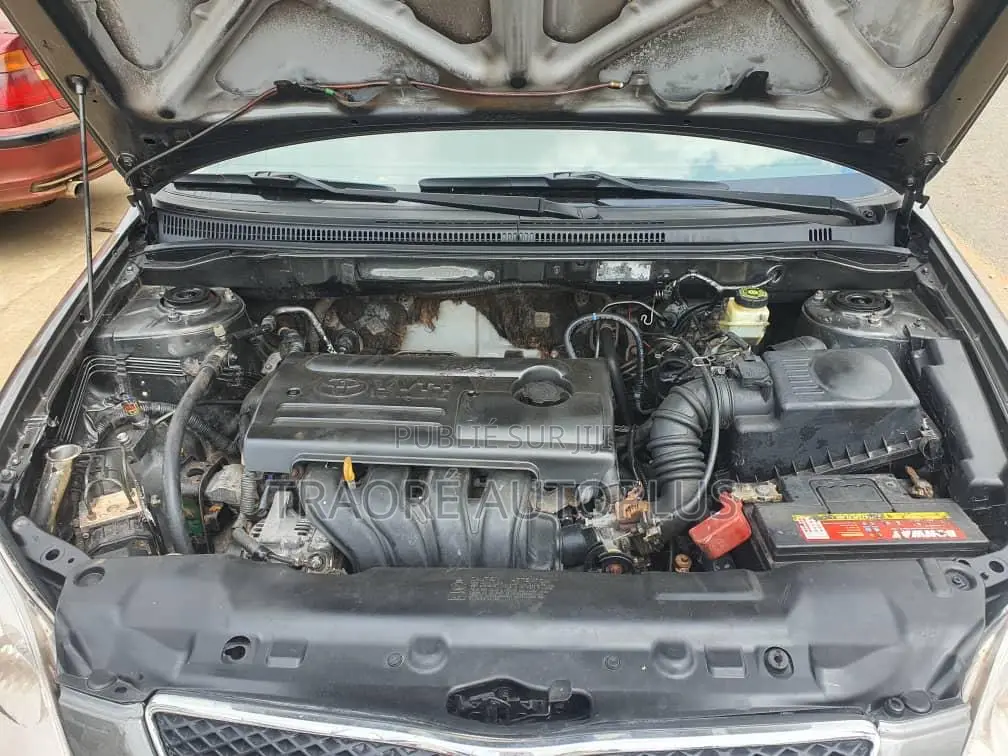 Toyota Corolla 1.4 Sedan 2002 Gris