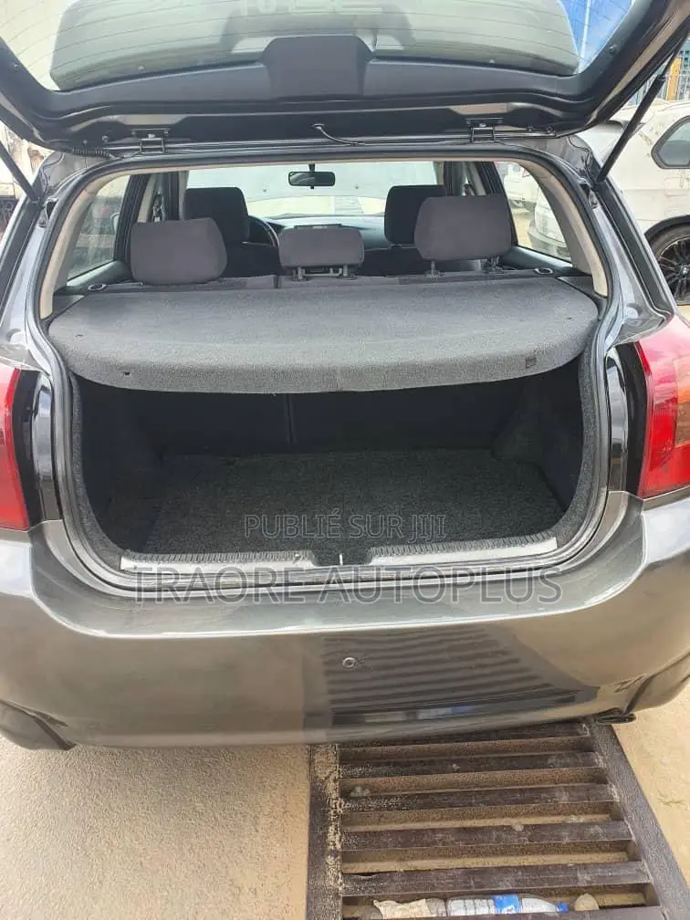 Toyota Corolla 1.4 Sedan 2002 Gris