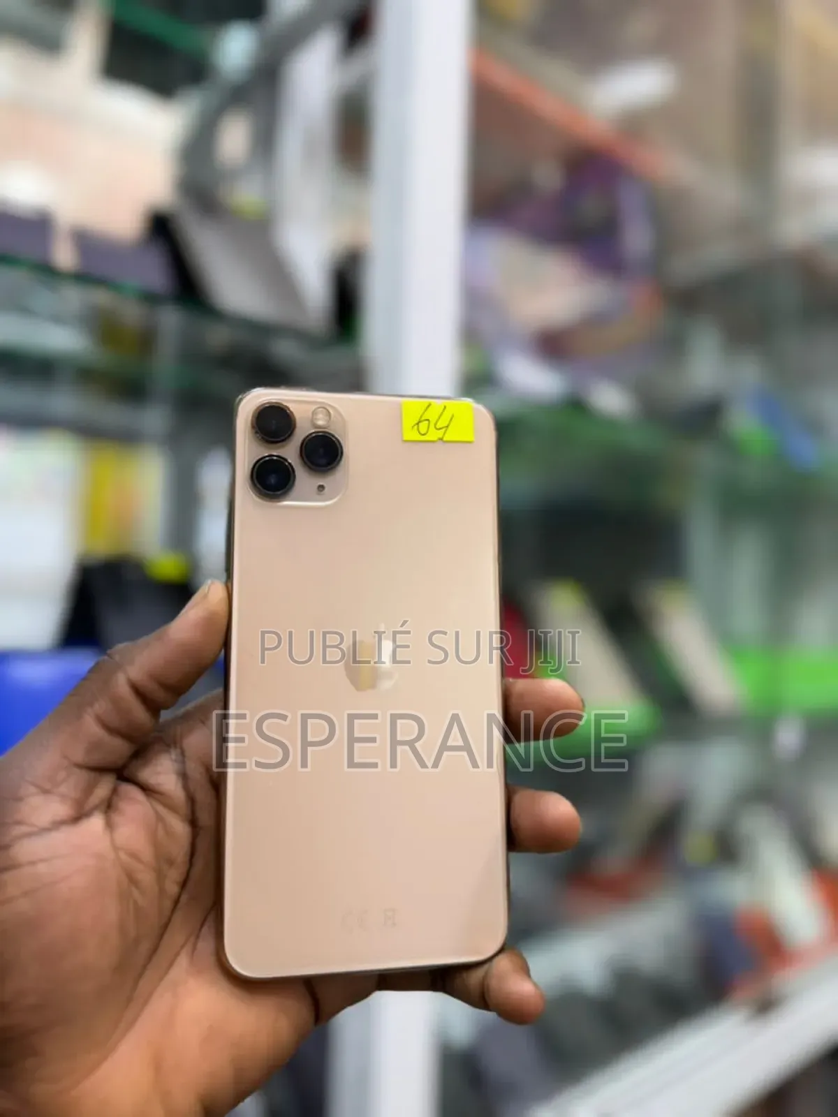 Apple iPhone 11 Pro Max 64 GB Doré