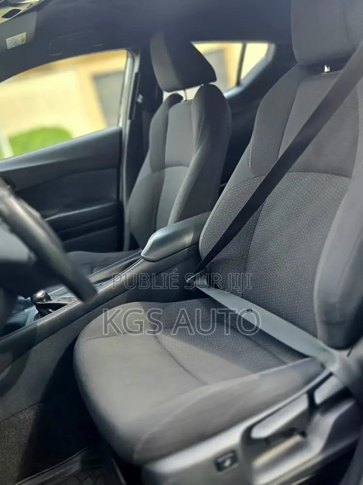 Toyota C-HR 2020 Gris