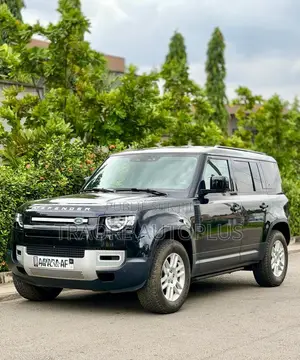 Land Rover Defender X-Dynamic SE 2024 Black