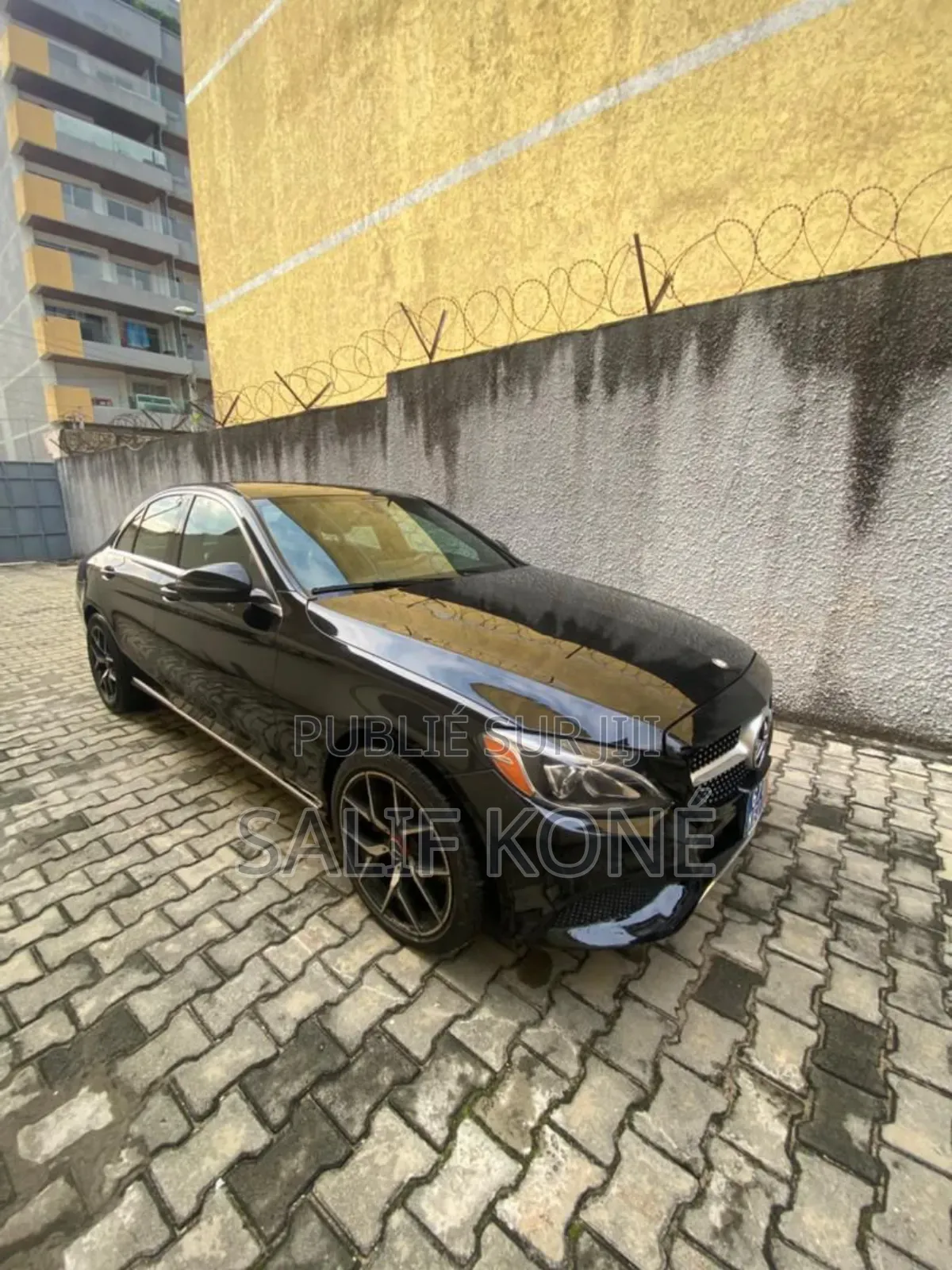 Mercedes-Benz C300 2017 Black