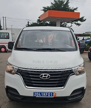 Hyundai H1 2020 Blanc