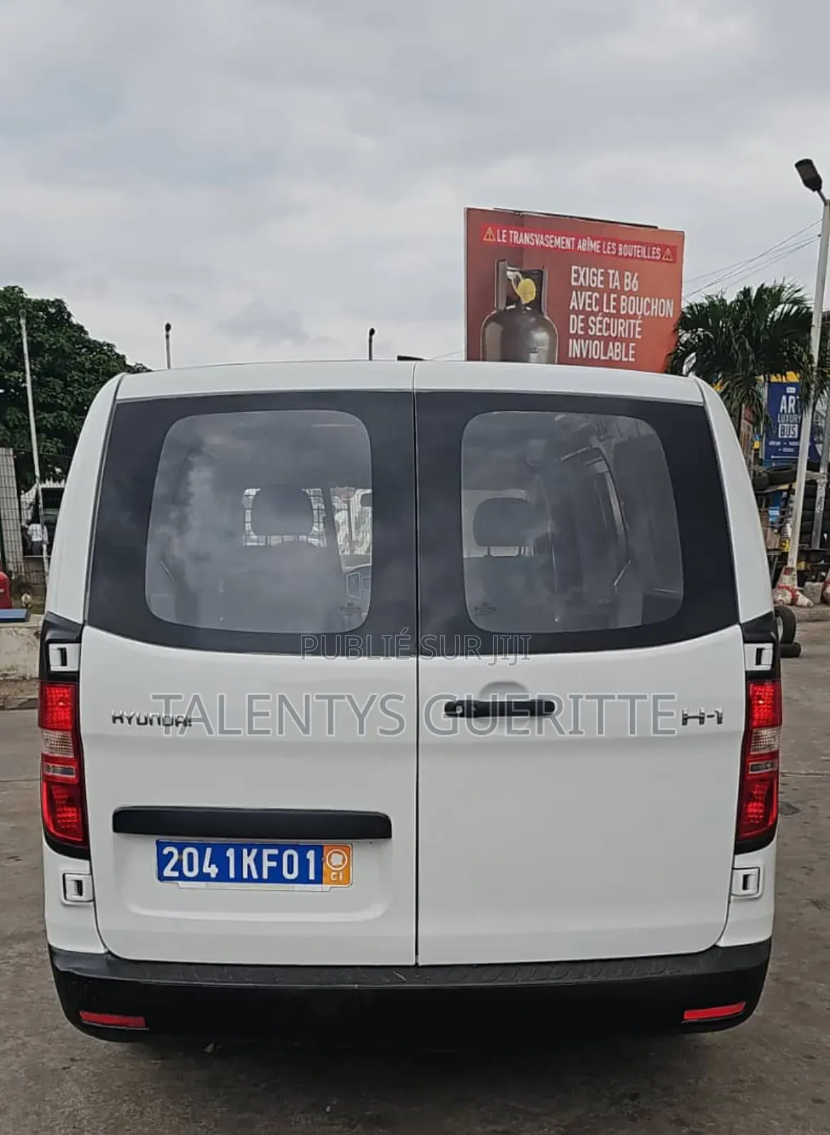 Hyundai H1 2020 Blanc