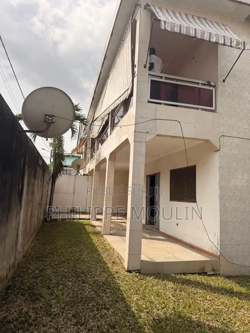 6chbre Appartement dans Elite Immobilier, Bingerville à Vendre