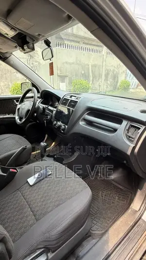 Kia Sportage 2007 Beige