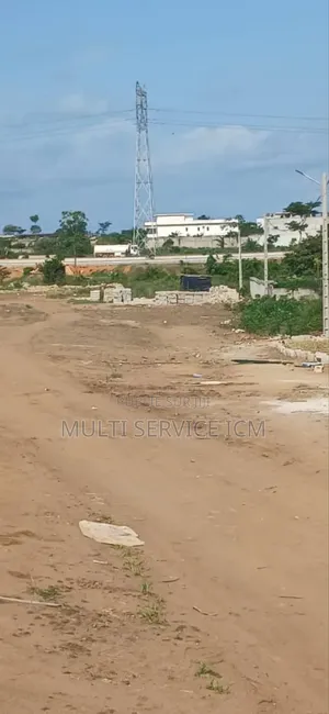 Vente De Terrains À Bingerville Nord Est Non Loin Du Boulevard