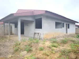 4chbre Villa dans Elite Immobilier, Aboisso à Vendre