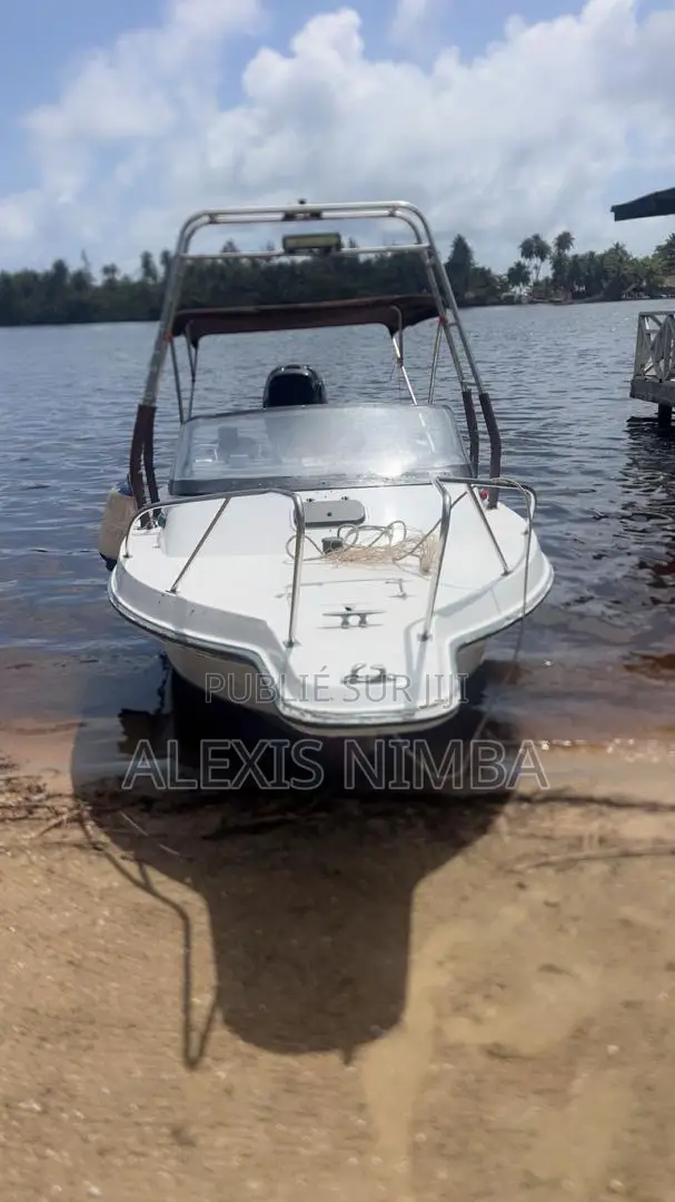 En Vente Bateau Jeanneau Cap Camarat 7.5 Br 200cv Mercury, Abidjan