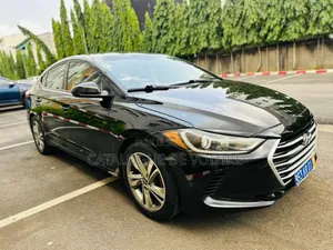 Hyundai Elantra 2018 Black