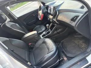 Hyundai Tucson Limited FWD 2015 Blanc cassé