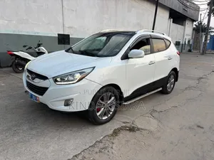 Hyundai Tucson Limited FWD 2015 Blanc cassé