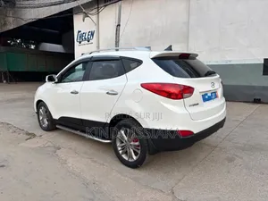 Hyundai Tucson Limited FWD 2015 Blanc cassé