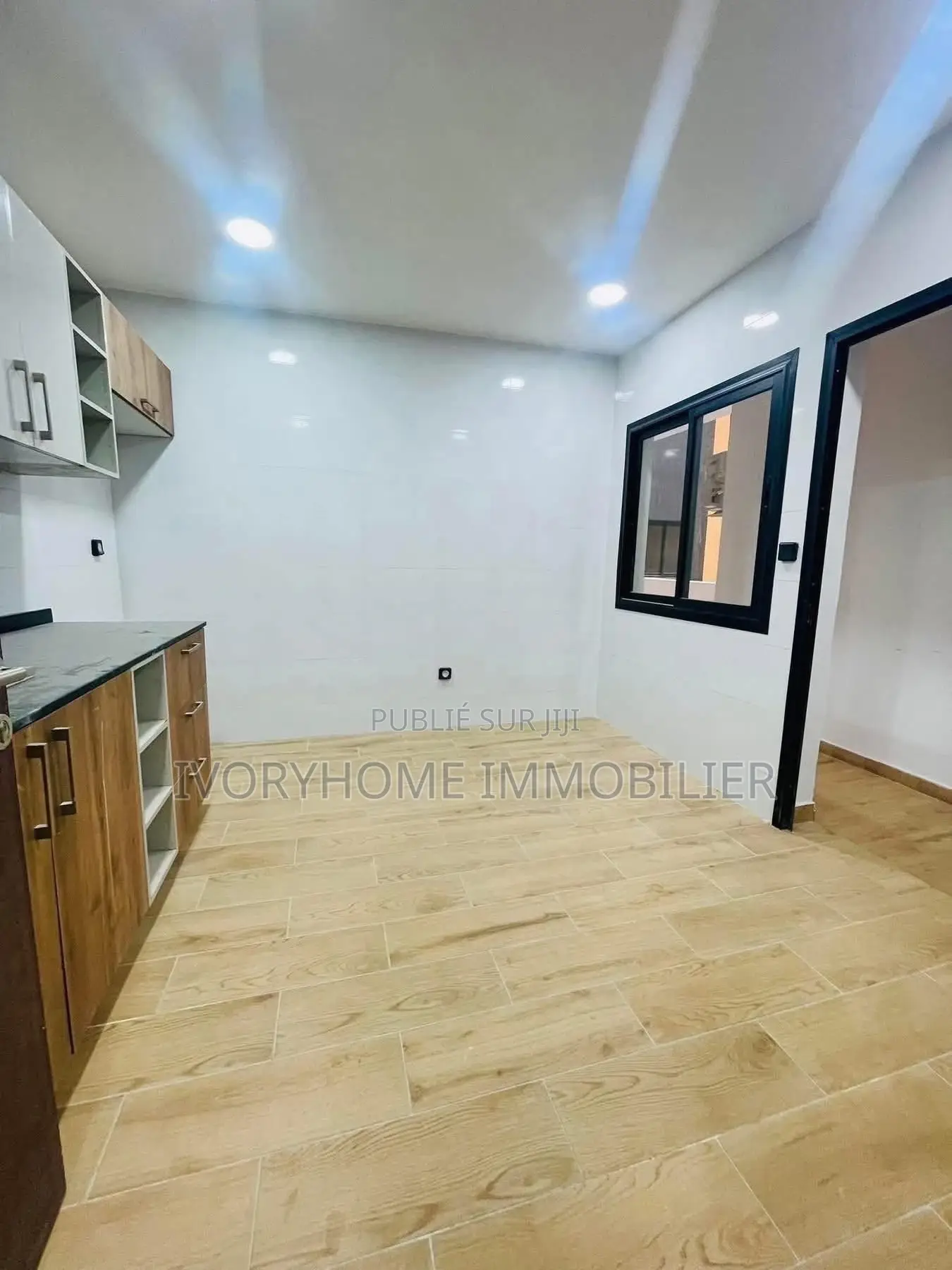 3chbre Appartement dans Cocody à Louer