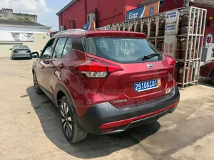 Nissan Kicks 2024 Rouge