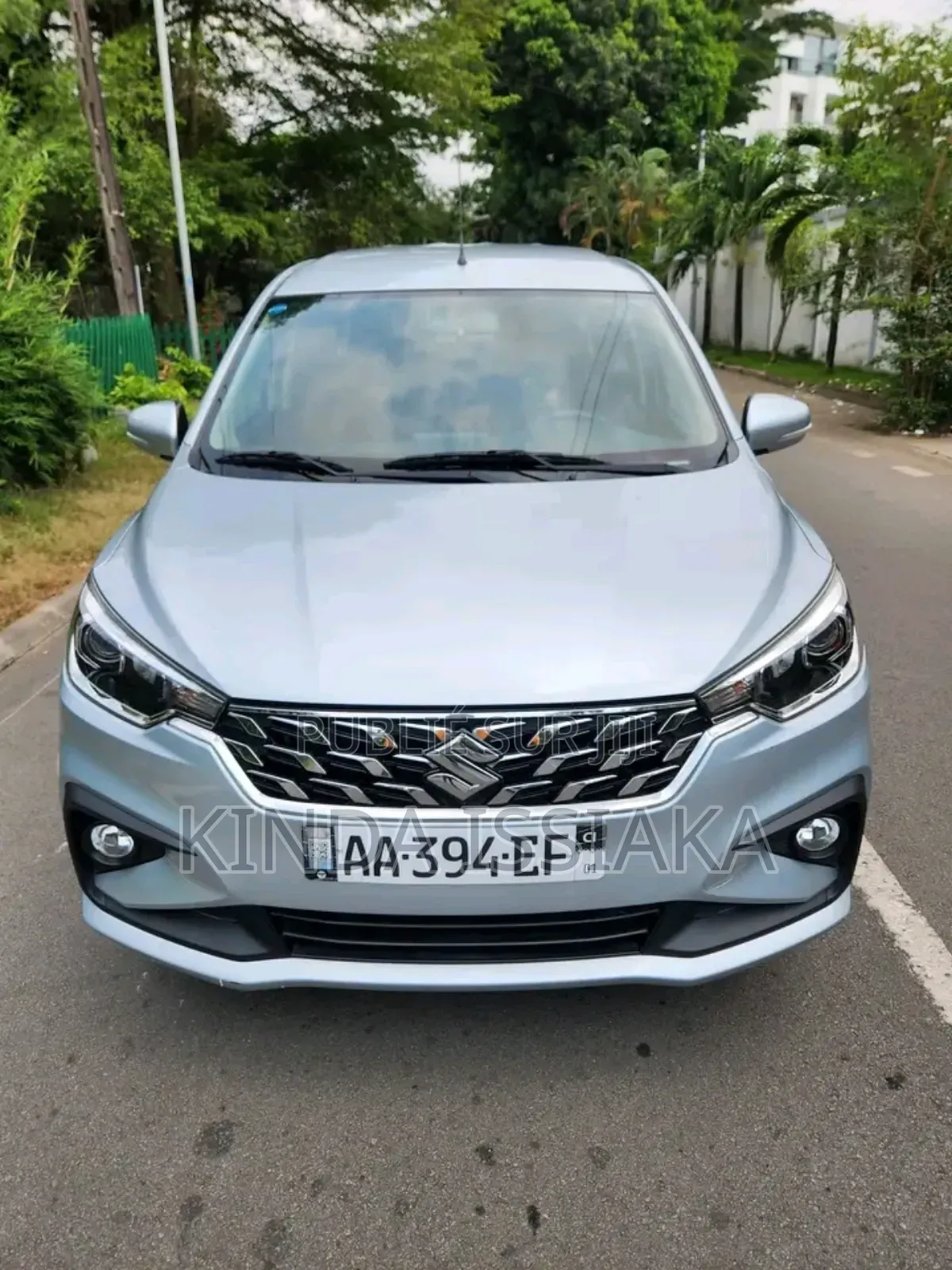 Suzuki Ertiga 2024 Gris