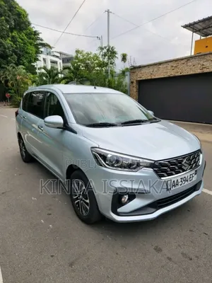 Suzuki Ertiga 2024 Gris