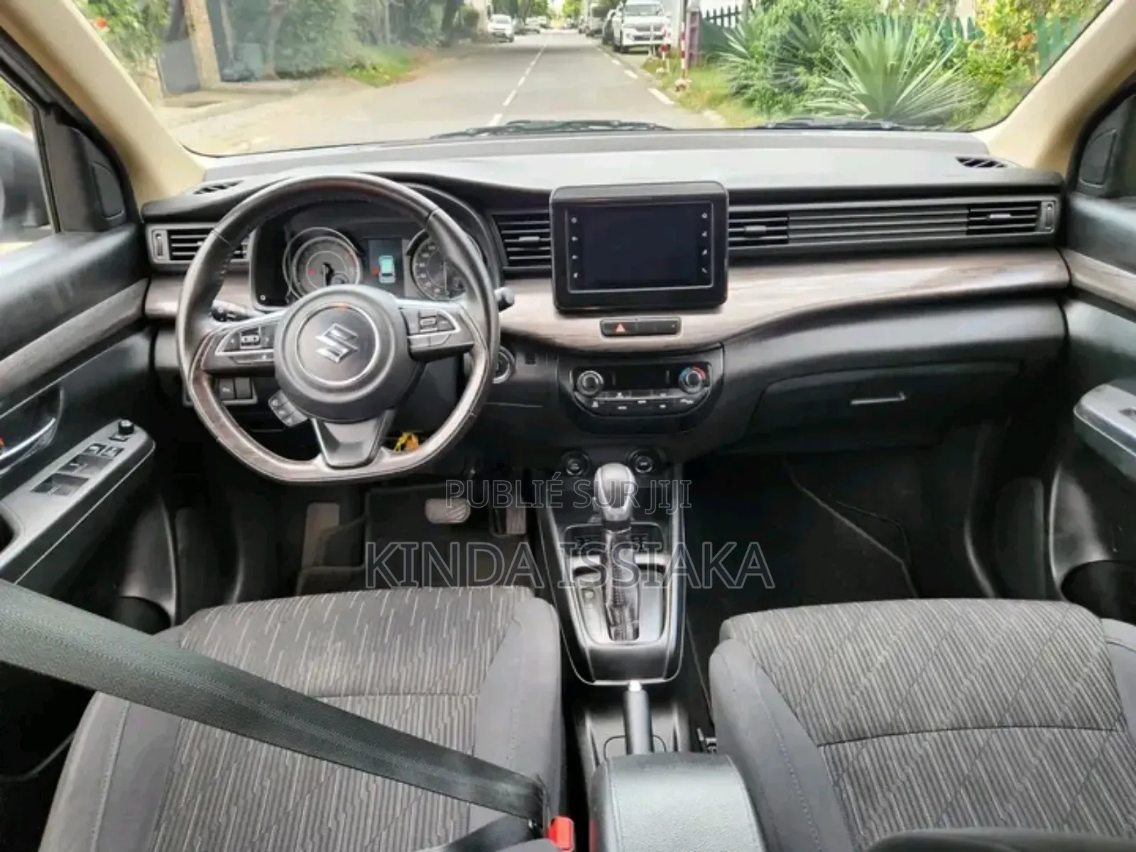 Suzuki Ertiga 2024 Gris