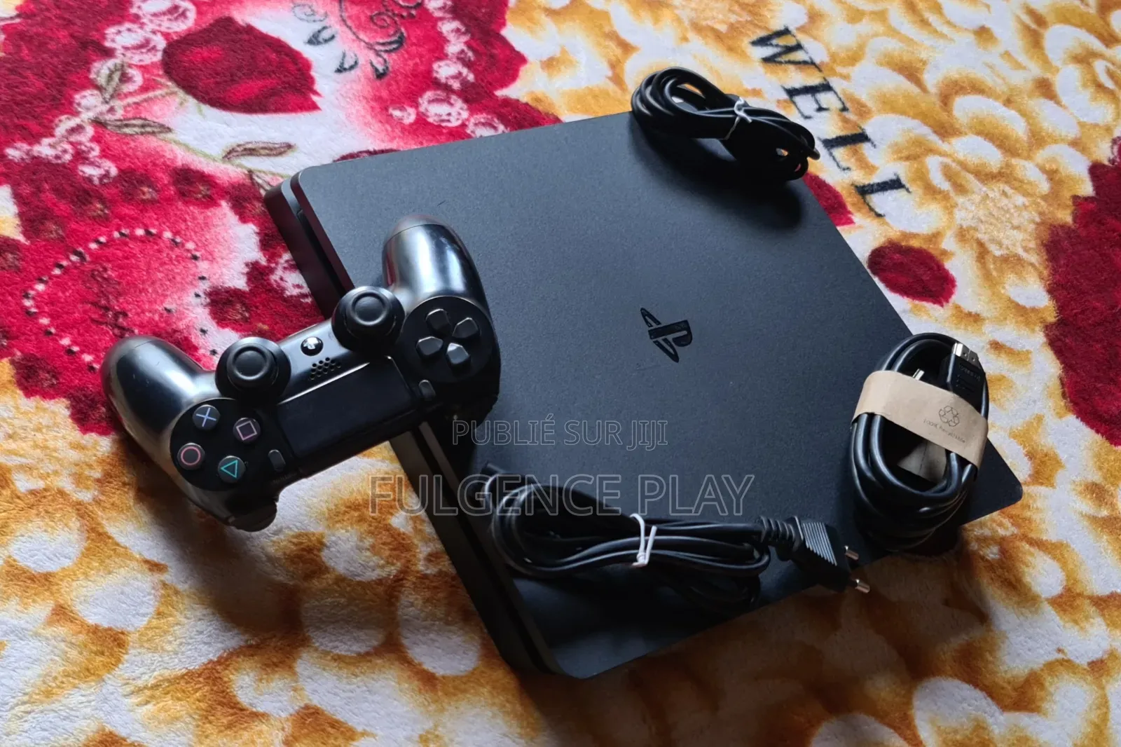 Ps4 Slim, Jamais Démontée. La Photo Est en Temps Réel, Sans Retouche.