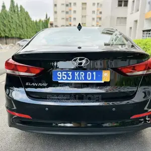 Hyundai Elantra 2018 Black