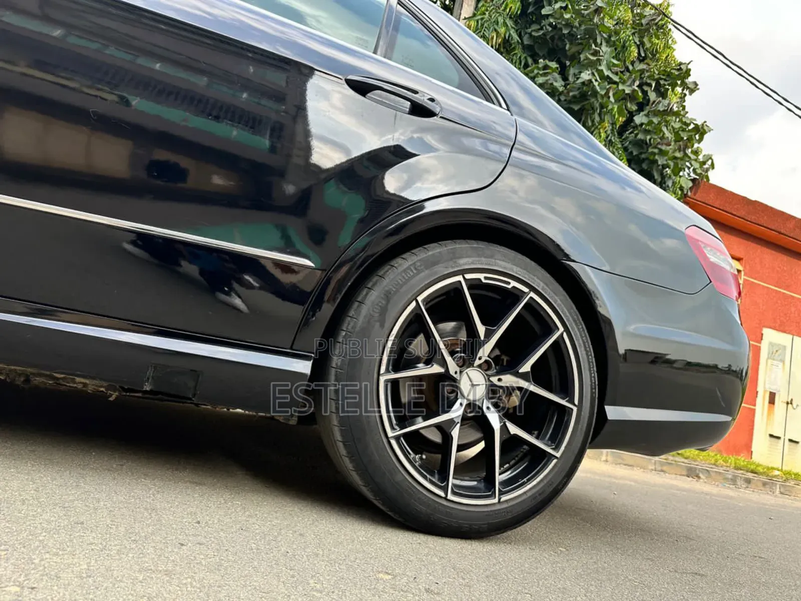 Mercedes-Benz E350 2012 Black