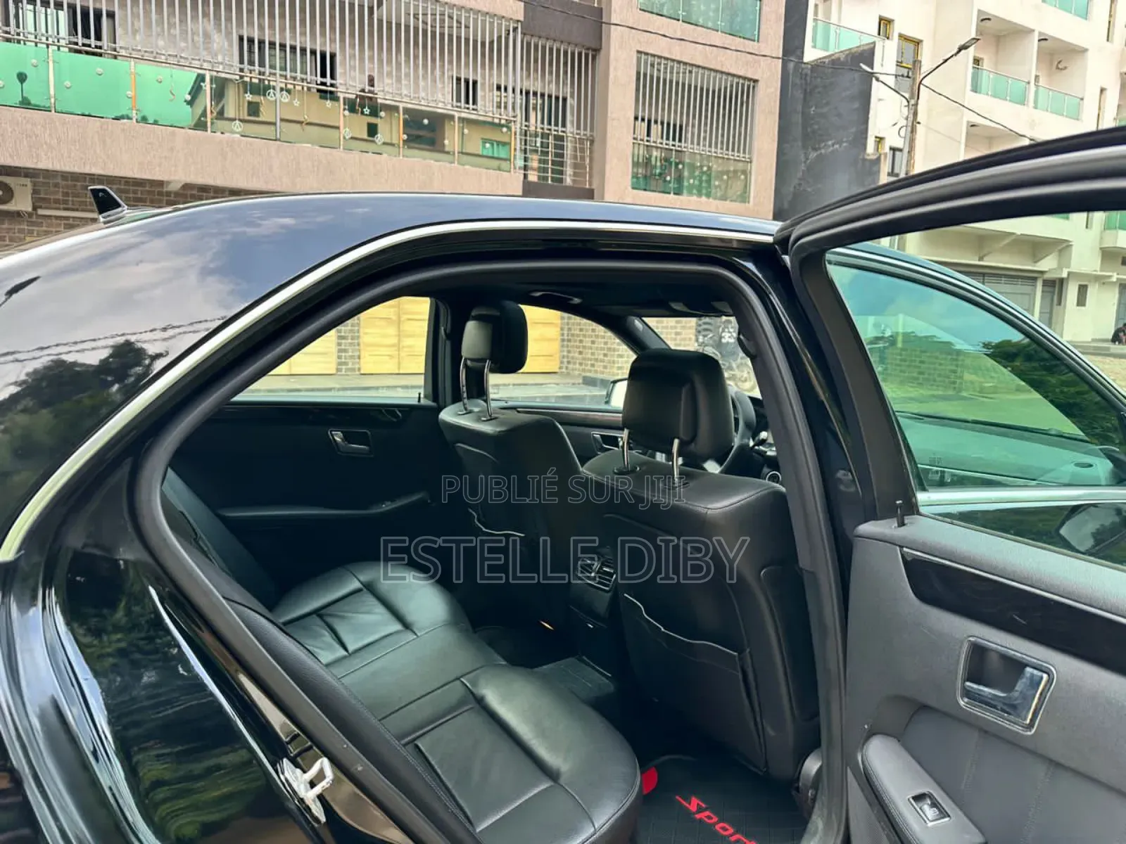 Mercedes-Benz E350 2012 Black