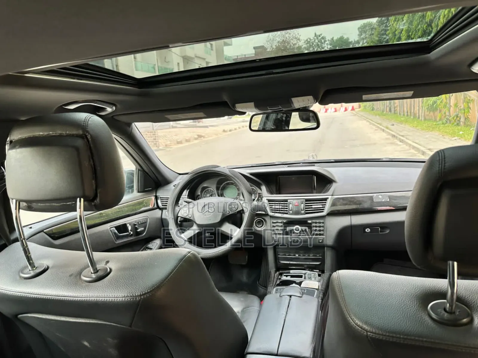 Mercedes-Benz E350 2012 Black