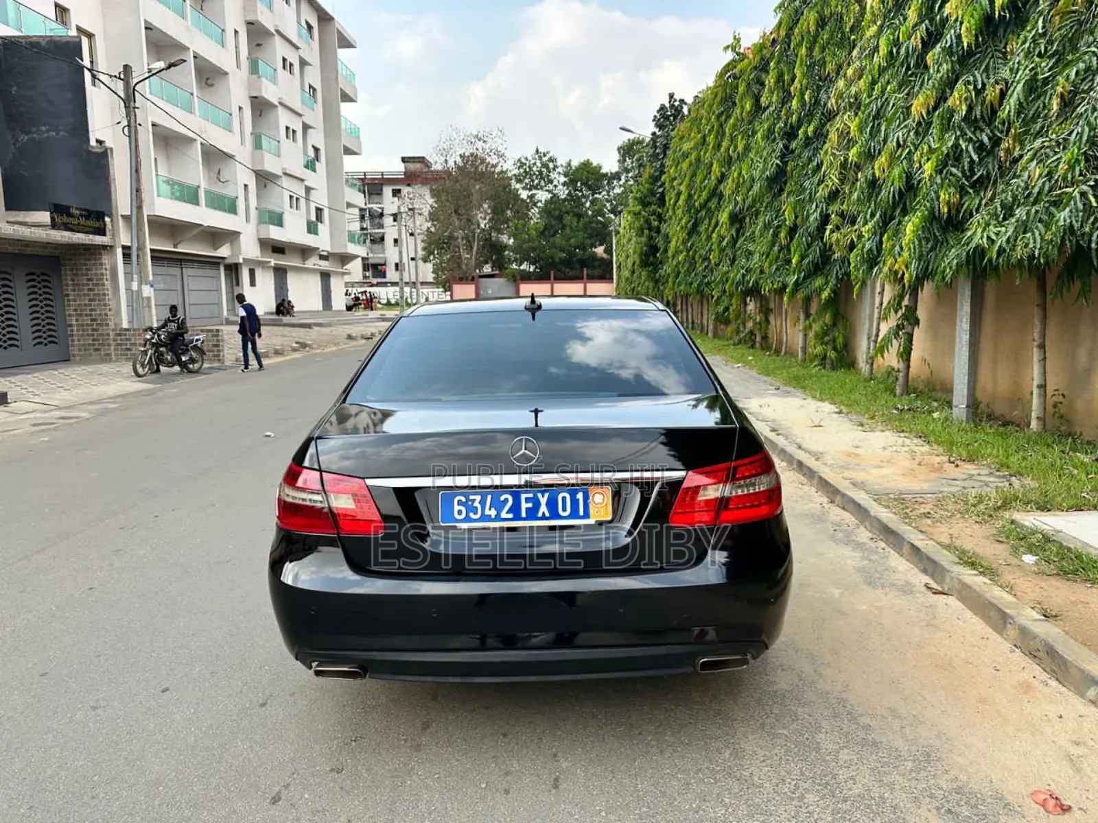 Mercedes-Benz E350 2012 Black