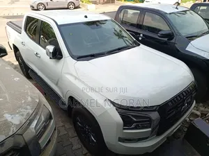 New Mitsubishi L200 2025 Blanc