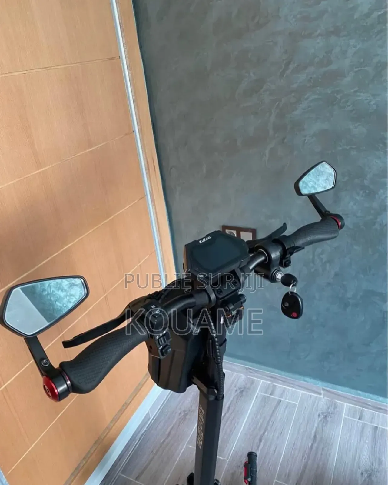 New Motorcycle 2023 Blanc