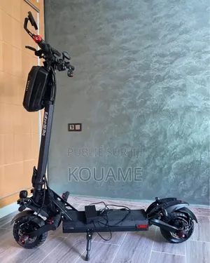 New Motorcycle 2023 Blanc