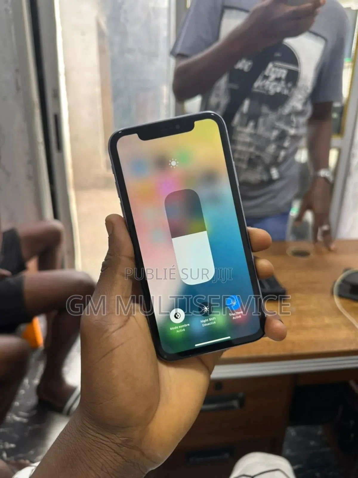 Apple iPhone 11 64 GB Violet