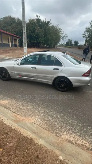 Mercedes-Benz C200 2003 Argenté