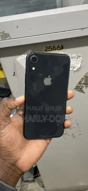 Apple iPhone XR 64 GB Black
