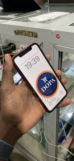 Apple iPhone XR 64 GB Rouge