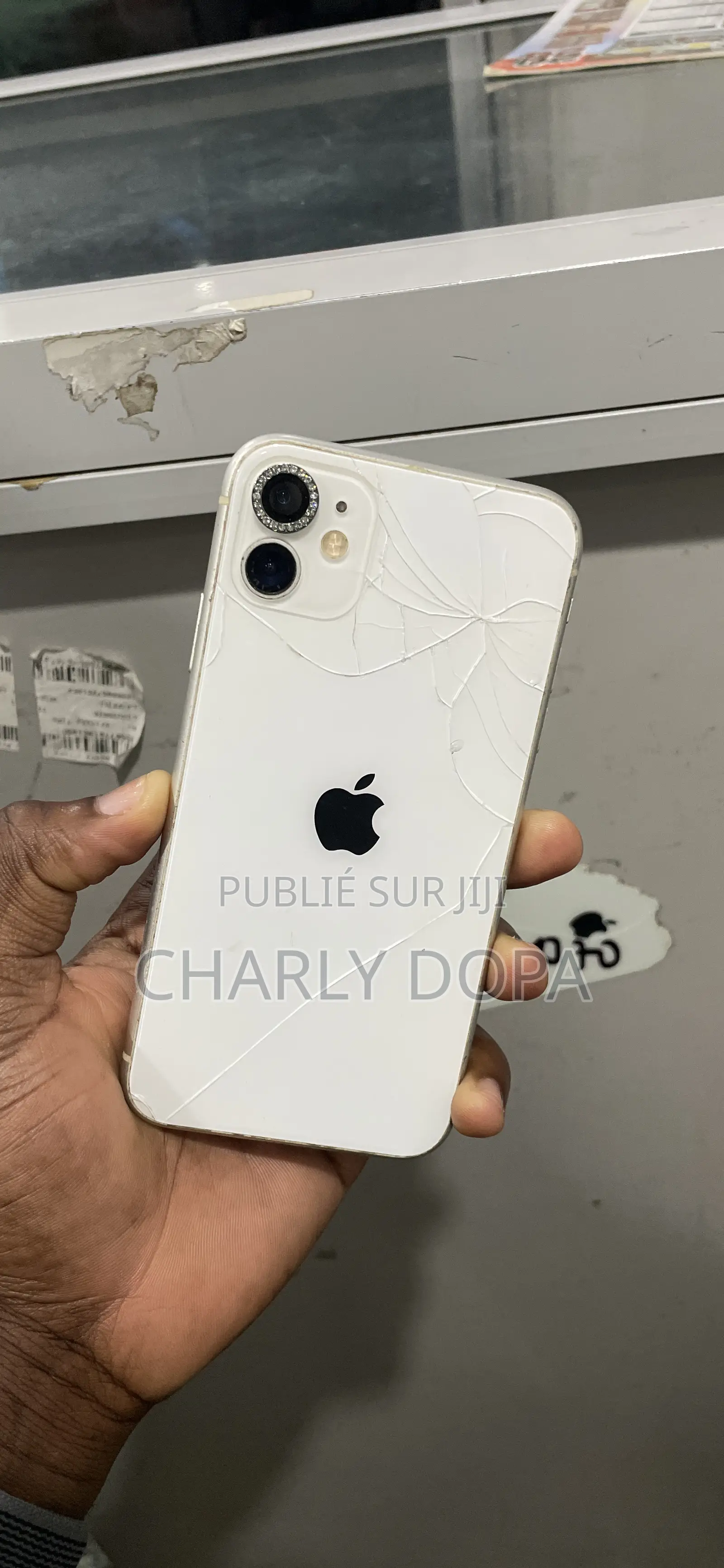 Apple iPhone 11 64 GB Blanc