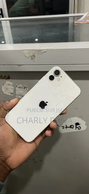 Apple iPhone 11 64 GB Blanc
