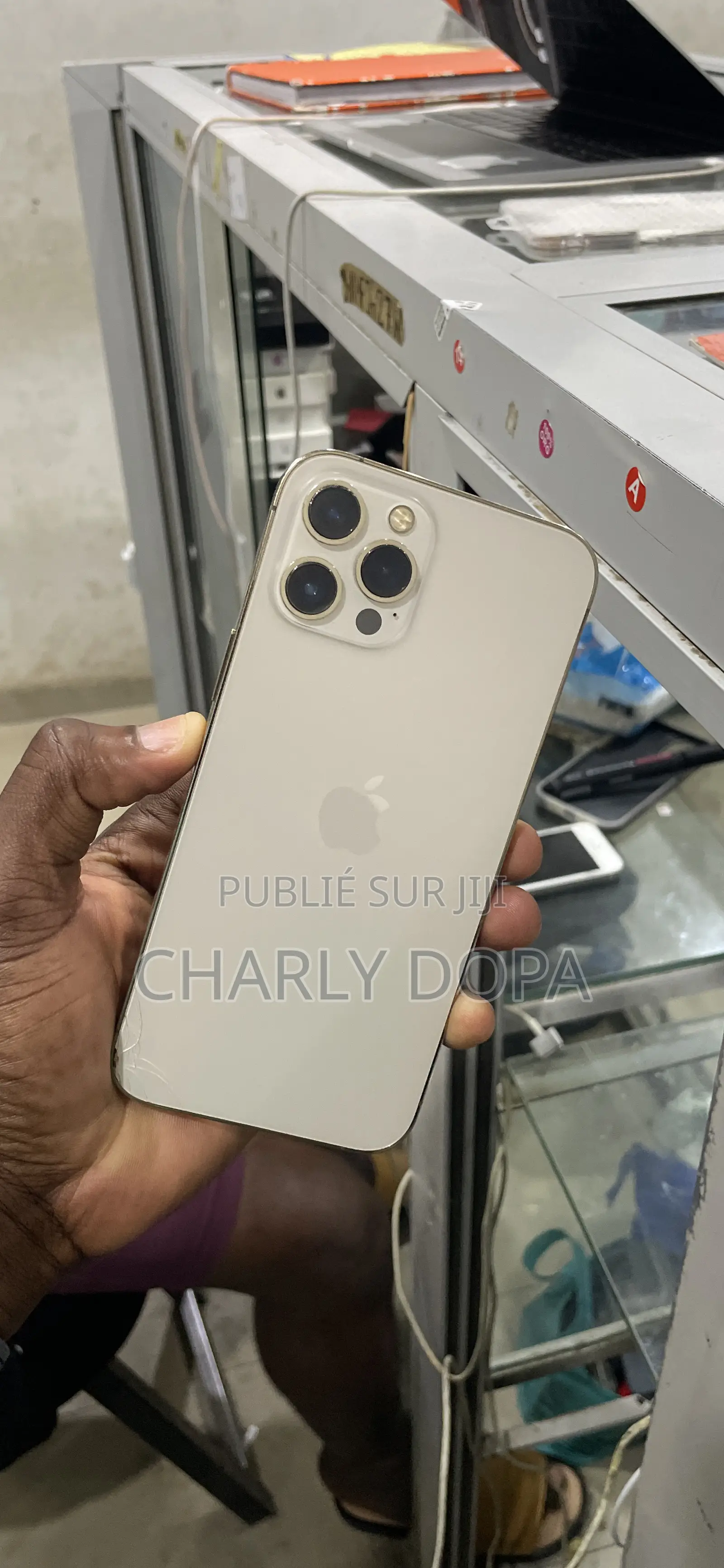 Apple iPhone 12 Pro Max 128 GB Doré