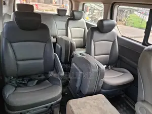 Hyundai Starex 2018 Black