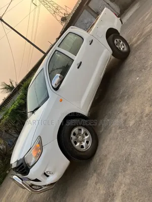 Toyota Hilux 3.0 D-4D 4x4 2014 Blanc