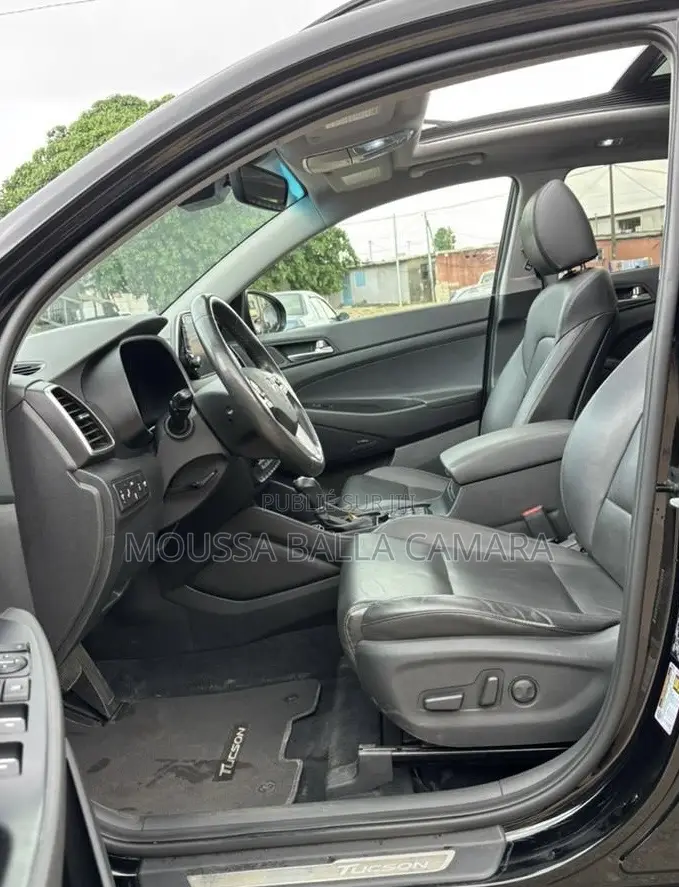 Hyundai Tucson Limited 2021 Black